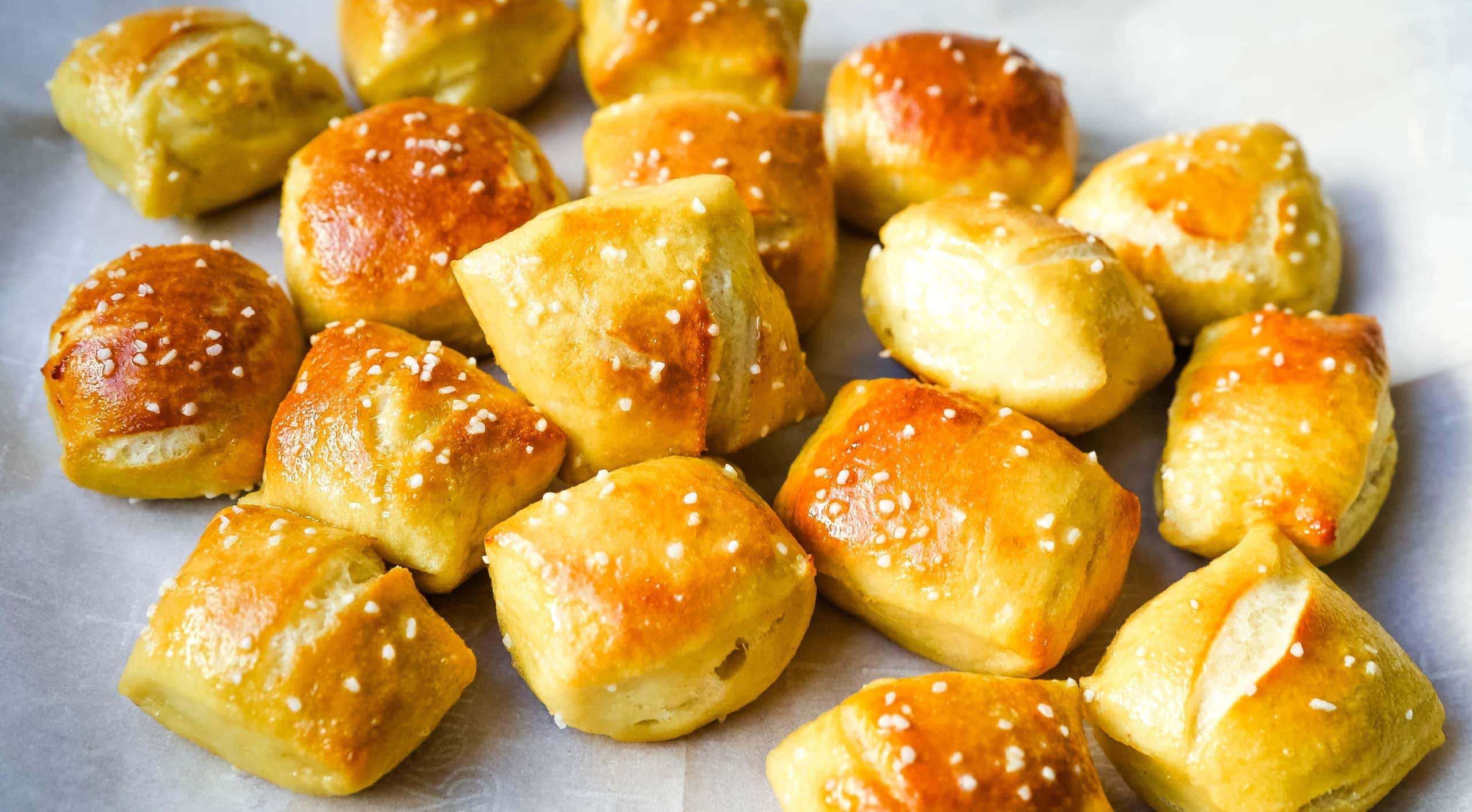 Homemade-Soft-Pretzel-Bites-5-scaled
